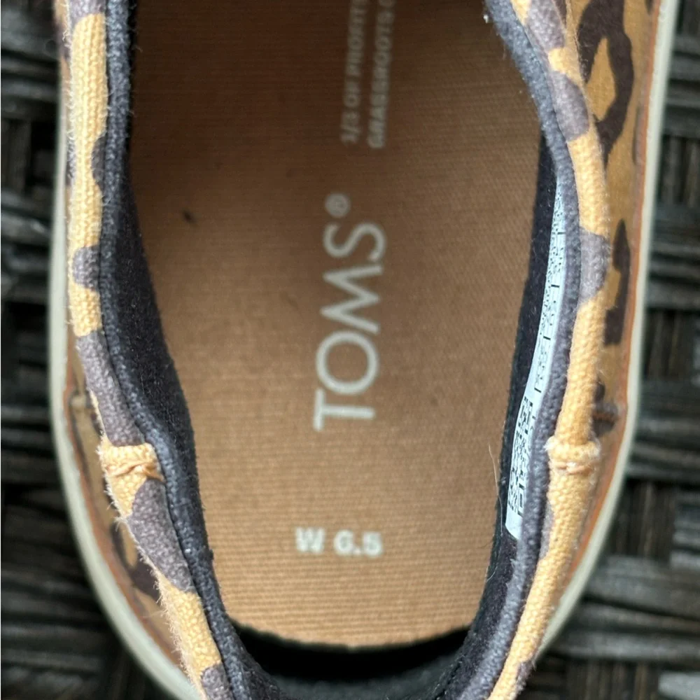 Toms Leopard Print Bryce Slip-On Sneakers- Size 6.5